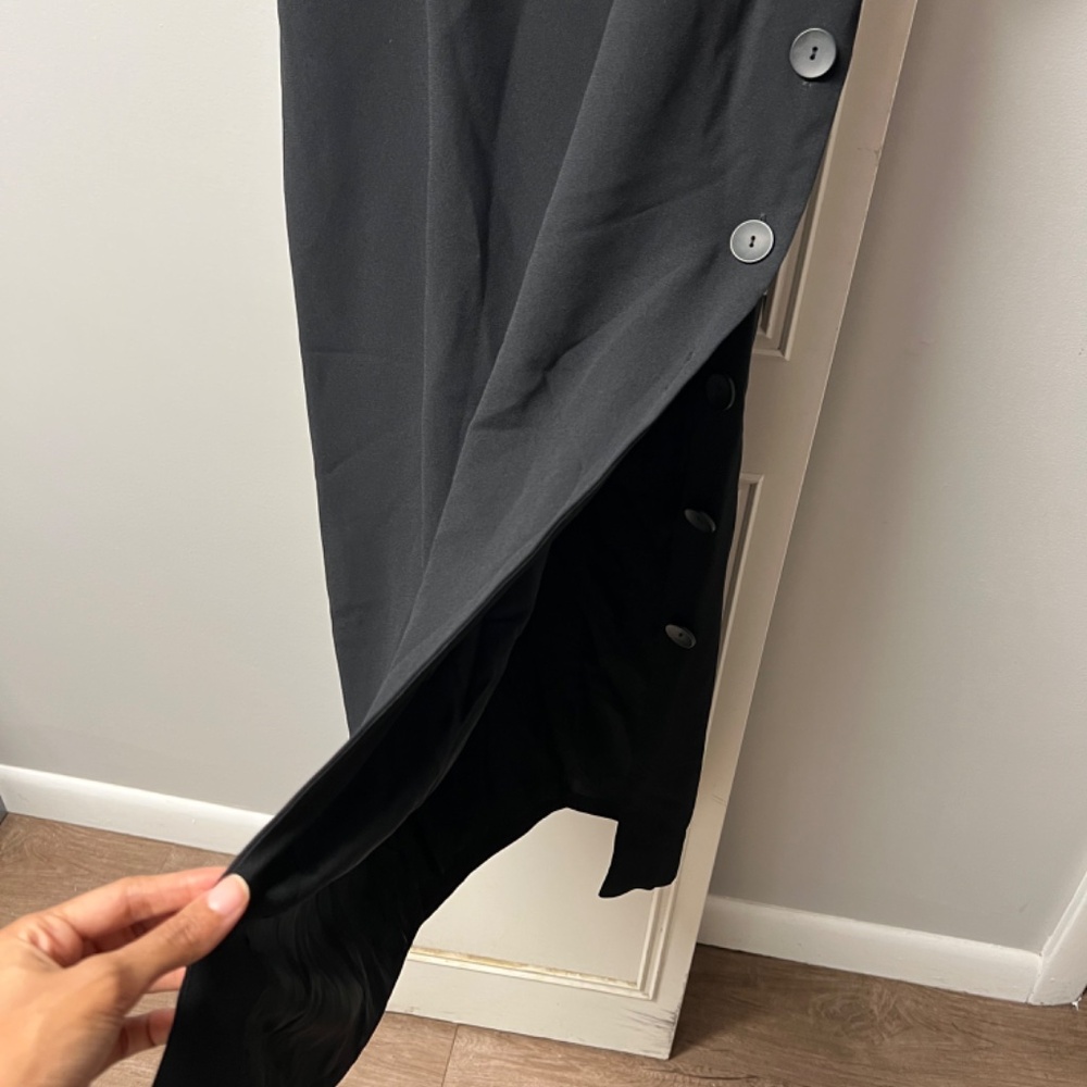 Dress - Picture 4 of 6